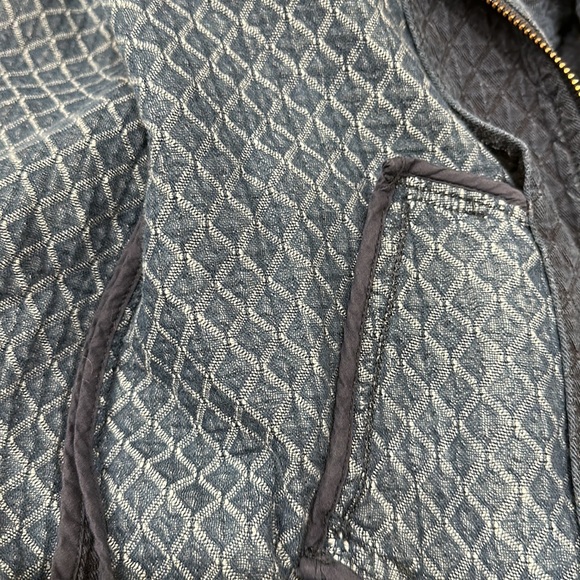 Eileen Fisher denim blue quilted jacket PS - Picture 5 of 6